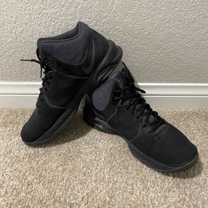 Nike Mens Air Visi Pro Vi Basketball Shoe